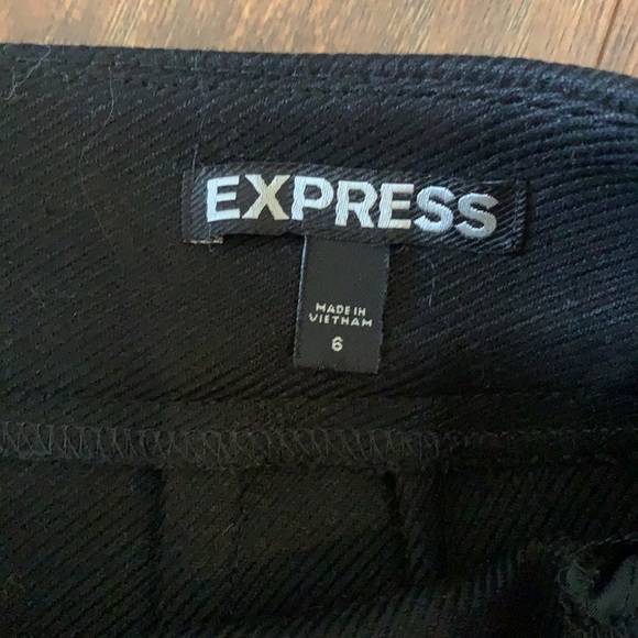 Express black skirt size 6 - Picture 2 of 3